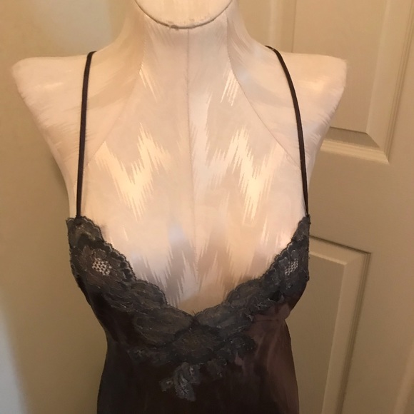 Donna Karan nightgown size M 100% silk hospital fashion show item $325 - Picture 7 of 12